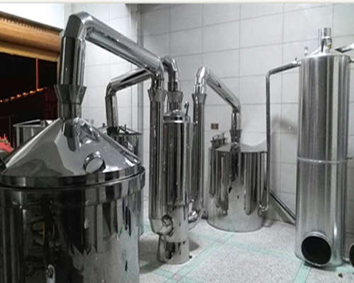 自动化分体式固态与液态工艺兼香酿酒装备
